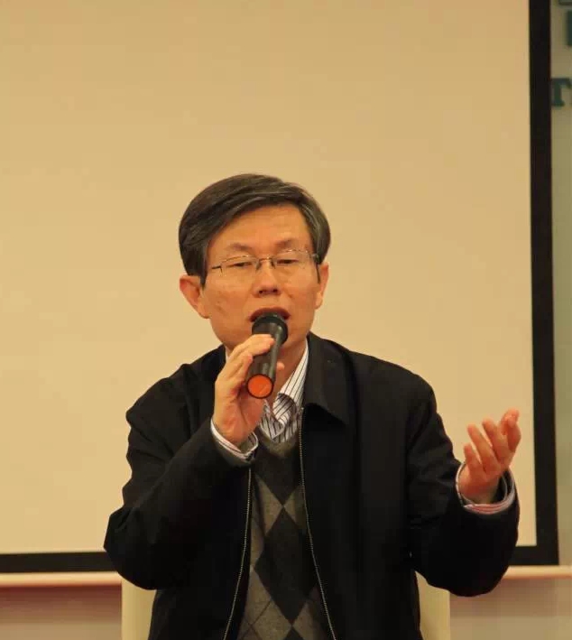 曾鳴：能源互聯(lián)網(wǎng)推動能源產(chǎn)業(yè)鏈式變革