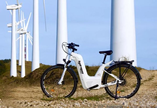 全球首款商業(yè)化的氫能源電動(dòng)自行車法國(guó)上路