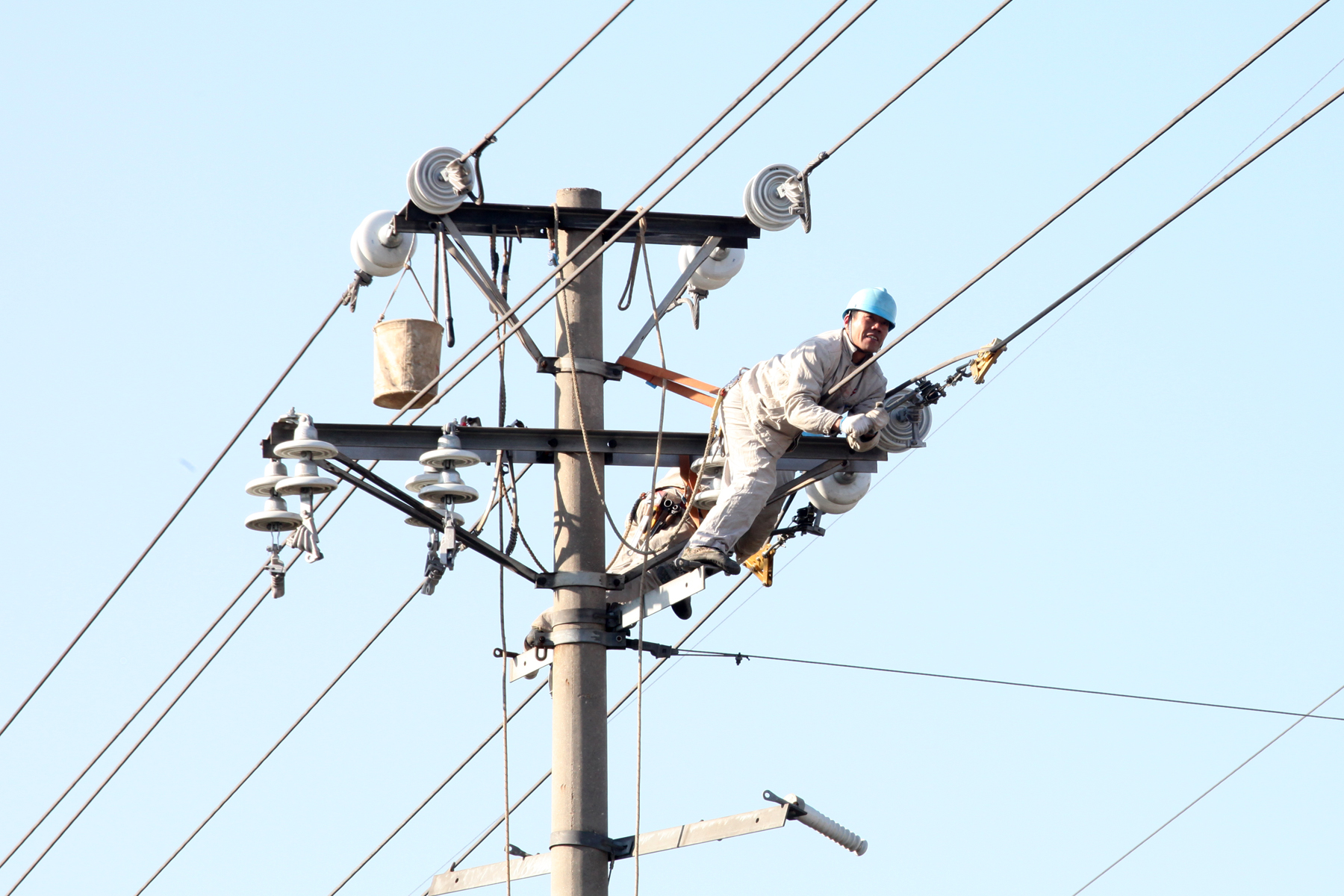 張家港供電力爭(zhēng)保障房按時(shí)通電