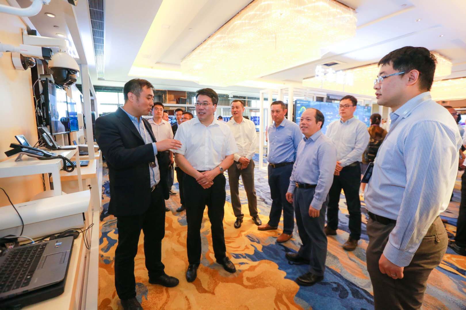 智慧城市、智慧醫(yī)療就在身邊 華為中國ICT生態(tài)之行2018帶你了解智慧鄭州