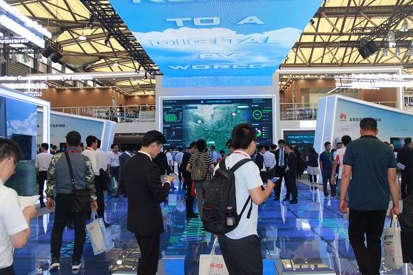 直擊SNEC2018：光伏新品哪家強(qiáng)？