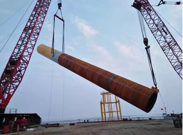 “海上風電大直徑單樁翻身鉗遛尾技術”獲先進操作法創(chuàng)新獎