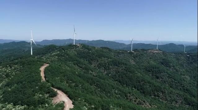 華潤(rùn)電力山西中陽(yáng)120MW風(fēng)電項(xiàng)目成功并網(wǎng)發(fā)電