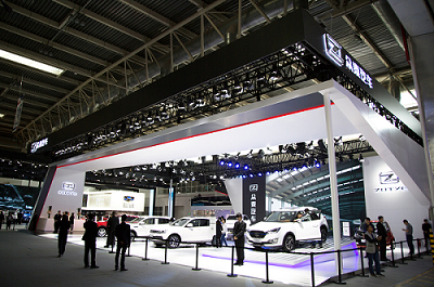新能源車一片向好，傳統(tǒng)車市不斷下行