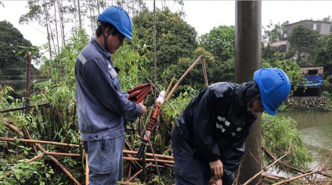      截止9月17日16時(shí)，受臺(tái)風(fēng)“山竹”影響停電的居民全部恢復(fù)供電。