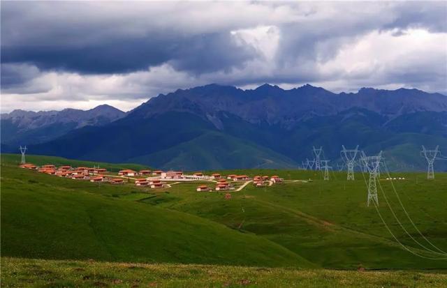 極限挑戰(zhàn)！這條“電力天路”正式投入運營