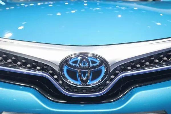 卡羅拉也能免稅送車牌？豐田要斷了國(guó)產(chǎn)電動(dòng)車后路嗎？